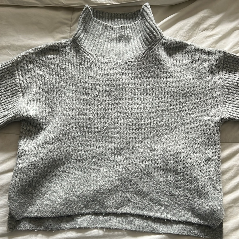 Topshop Grey Sweater!! - Picture 3 of 4